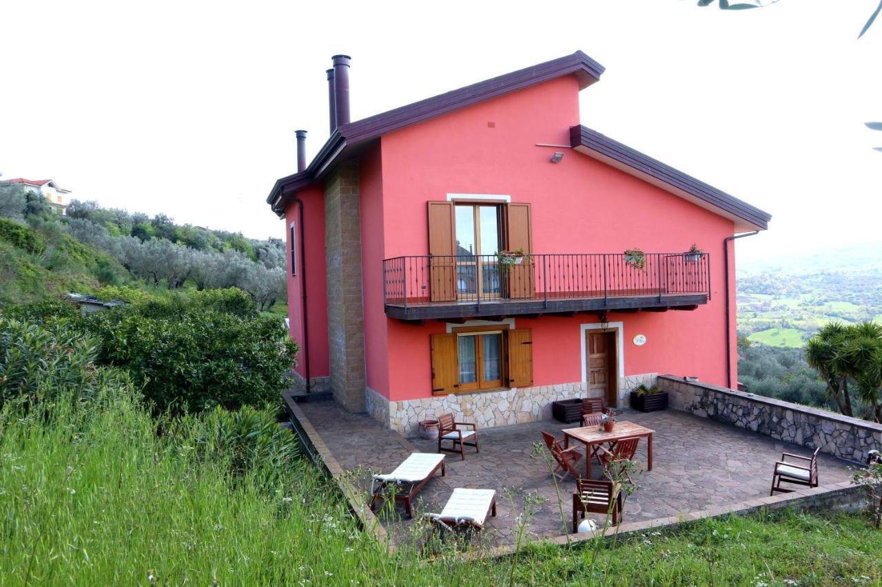 B&B La Casa Del Sole Controne Dış mekan fotoğraf